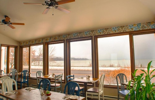 Pointe-au-Pic Hotel | Auberge La Marmite