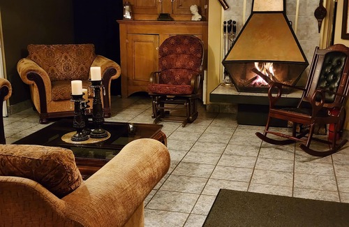 Lac-Etchemin Hotel | Auberge Les Etchemins