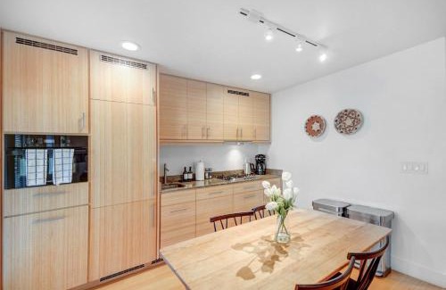 Sonoma House | Auberge Sonoma North Suite - Includes Wine Tasting Passport