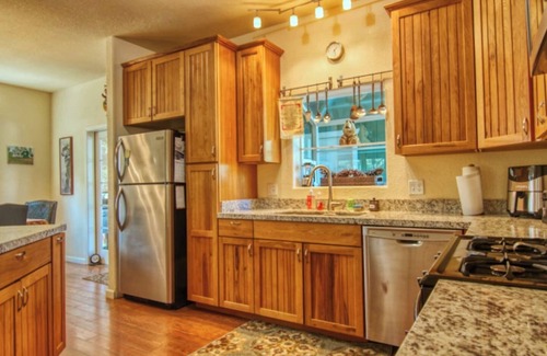 Groveland Apartment | Aubrey`s Nest/avoid gate fees