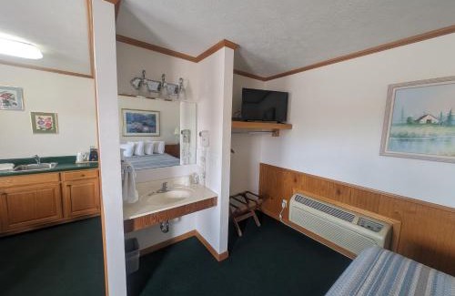 Auburn Hotel | Auburn Inn Motel
