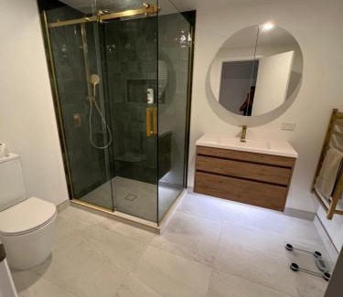Mount Eden Apartment | Auckland Central City Oasis
