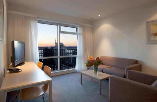 Auckland Central Business District Apartment | Auckland Harbour Suites