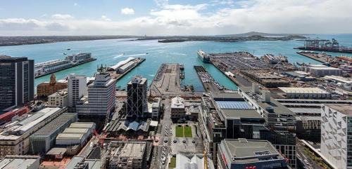 Auckland Central Business District Apartment | Auckland Harbour Suites