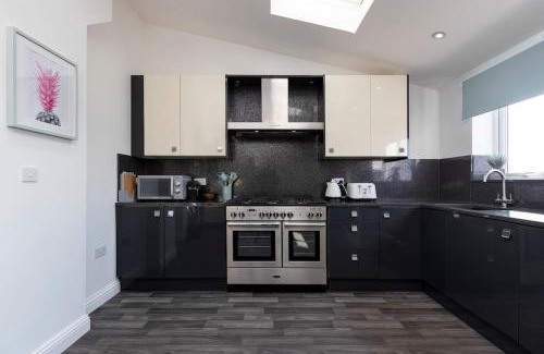 North Bitchburn House | Auckland View - a comfy & spacious 4bed with views