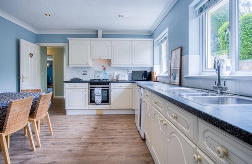 Manorbier House | Audreys - 3 Bed Holiday Home - Manorbier