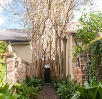 French Quarter Hotel | Audubon Cottages