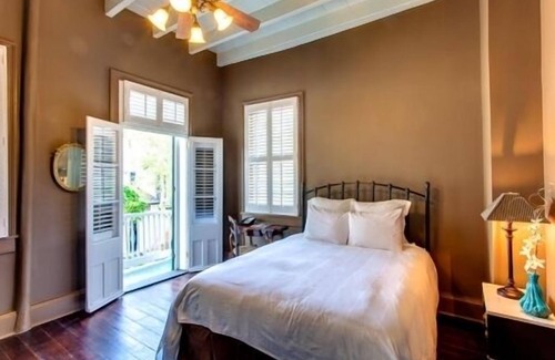 French Quarter Hotel | Audubon Cottages