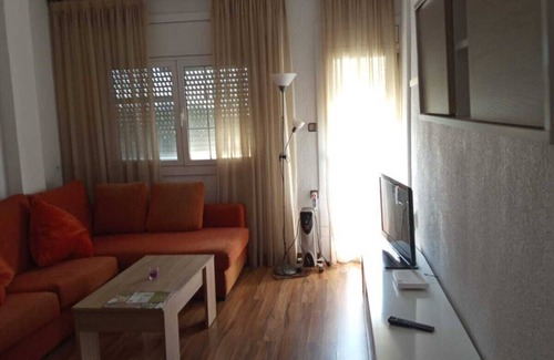 Esplugues de Llobregat Condo | August rent