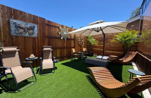 Templeton House | August Escape- Tin City, Music & Wine Tasting