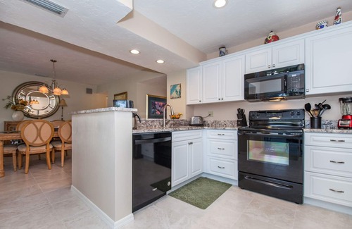 Plantation Condo | Augusta Villa Condo