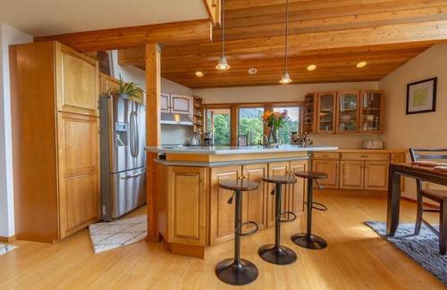 Juneau House | Auke Bay Chalet~ Ocean views, Hot tub, Sauna, outdoor entertainment, & fire pit!