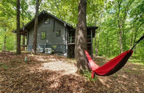Lampe House | Aunt B's Cabin in the Woods @ The Overlook Cabins