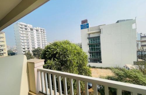 Gurugram Apartment | Aura Luxury studios near Artemis hospital Gurugram
