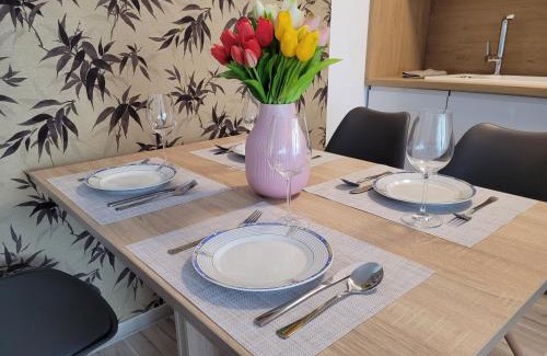 Sarvar House | Aura Residence Apartman
