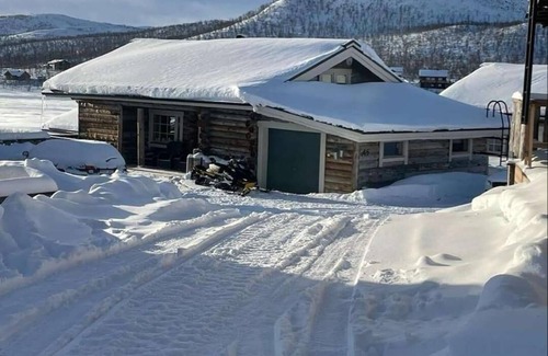 Kilpisjarvi Cabin | Aurora Bliss Cabin Retreat