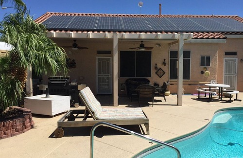 Silverado Ranch House | Aurora Bungalow House. 3 bdrm, Private Pool/Spa, 3 hole Putting Green