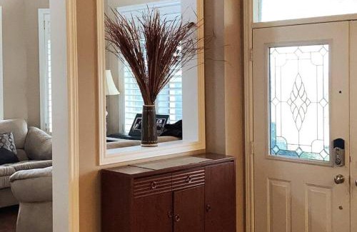 Aurora Villa | Aurora Executive Upscale Residence Three Bedrooms Three and Half Bathrooms