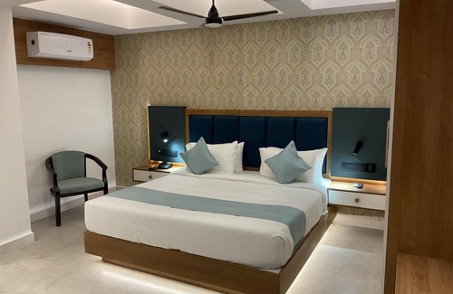 Kumbalam Hotel | Aurora Hotels & Resorts