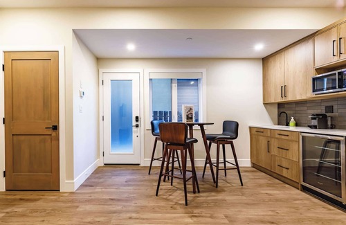 Teepee Town House | Aurora Lights - Luxe Townhouse Private Hot Tub
