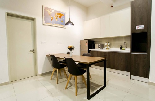 Bandar Tun Razak Hotel | Aurora Pavilion Bukit Jalil by Ody Suites