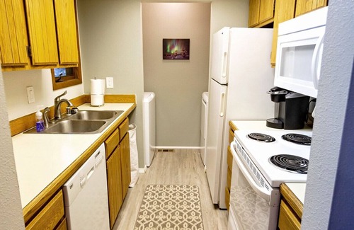 Taku - Campbell Condo | Aurora Retreat - 2 Bedroom