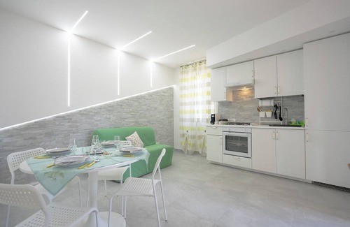 Marina di Vasto Apartment | Aurora sul Mare - 50 meters from the beach