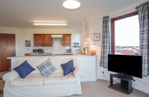 Findhorn Cottage | Aurora View