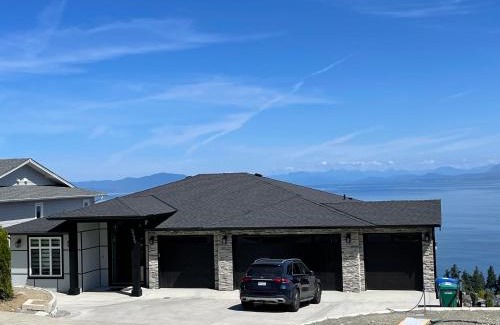 Regional District of Nanaimo House | Auspicious Sea View House