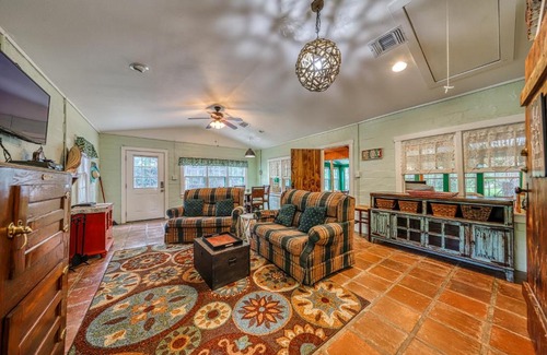Wimberley House | Austin Cottage on Cypress Creek