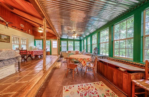 Wimberley House | Austin Cottage on Cypress Creek