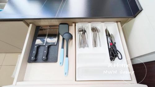 Ulu Tiram House | Austin Glenmarie Home