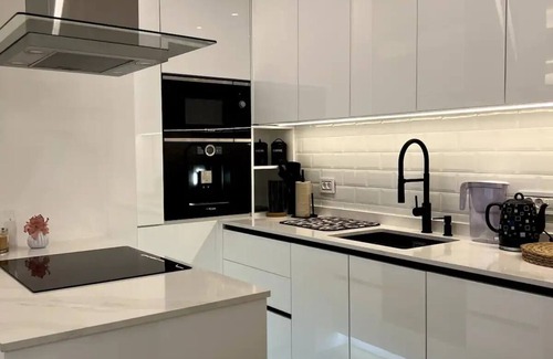 Novi Beograd Apartment | Austin Modern Penthouse in the heart of Belgradenn