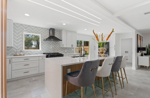 Allandale House | ❤️Austin Modern style❤️n5.5mi from Domainn6mi from downtown n5mi from stadiums