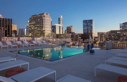 Civic District Condo | Austin Resort Studio Suite Friday Check-In