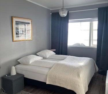 Laugarvatn Villa | Austurey - Lakefront Villa