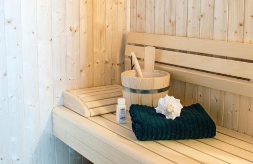 Butjadingen Apartment | Auszeit im Sielhuus - Familienfreundliche Ferienwohnung mit Dachterrasse und Sauna