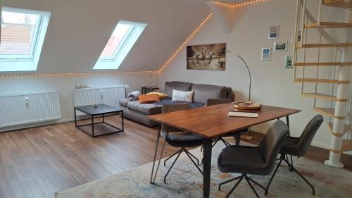 Ilversgehofen Apartment | Auszeit2 Erfurt - stilvolle Dachwohnung mit Parkplatz - zentrumsnah