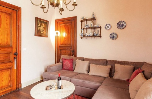 Comblain-la-tour Cottage | Authentic village house with romantic garden and wooden gazebo.
