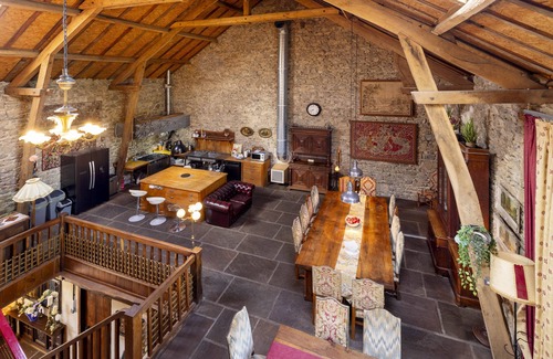 Gouttieres House | Authentic 100 year old barn, indoor pool