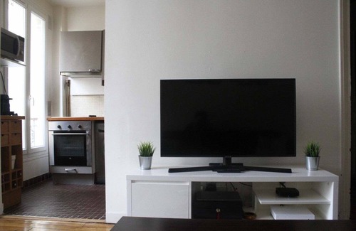 Epinettes Apartment | Authentic apartment in the heart of Paris