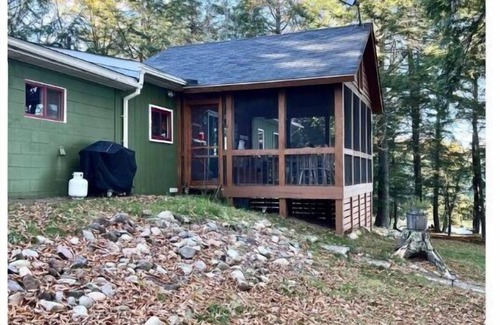 Presque Isle House | Authentic Cabin Annabelle Lake
