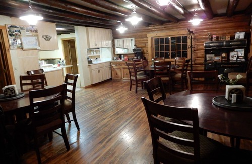 Bondurant House | Authentic, charming Western Ranch