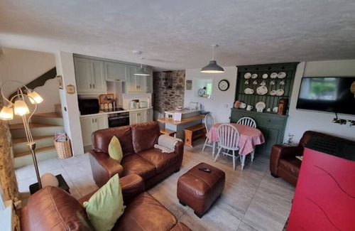 Termon Cottage | Authentic cottage, Rustic , Romantic, Perfect Retreat, Ideal getaway