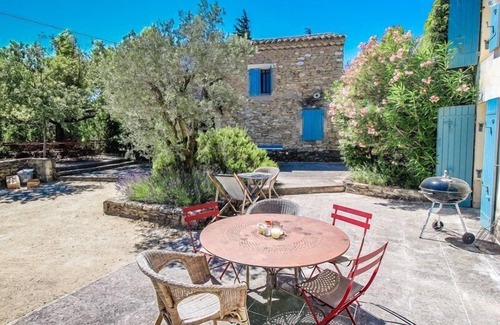Montsegur-sur-Lauzon House | Authentic farmhouse in Montségur-sur-Lauzon, Drôme, pool, pets allowed (2).