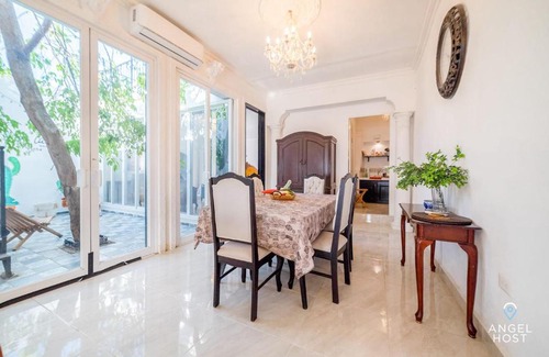 Zona Paseo Montejo Apartment | Authentic Mérida a Block from Montejo Fast Wi-FI