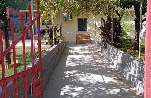 Poros Apartment | Authentic modern Greek Home with garden close to sea and village city centre