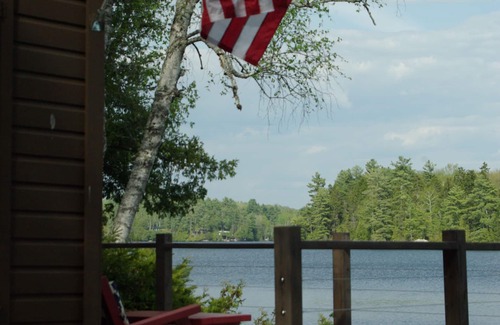 New Limerick Cottage | Authentic Northern Maine Lakeside Retreat. Live Like A Local!