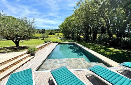 Villedieu House | AUTHENTIC STONE FARMHOUSE WITH HEATED POOL IN QUIET COUNTRY SETTING