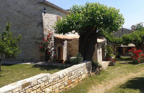 Zrenj House | Authentic Stonebuilt Istrian house